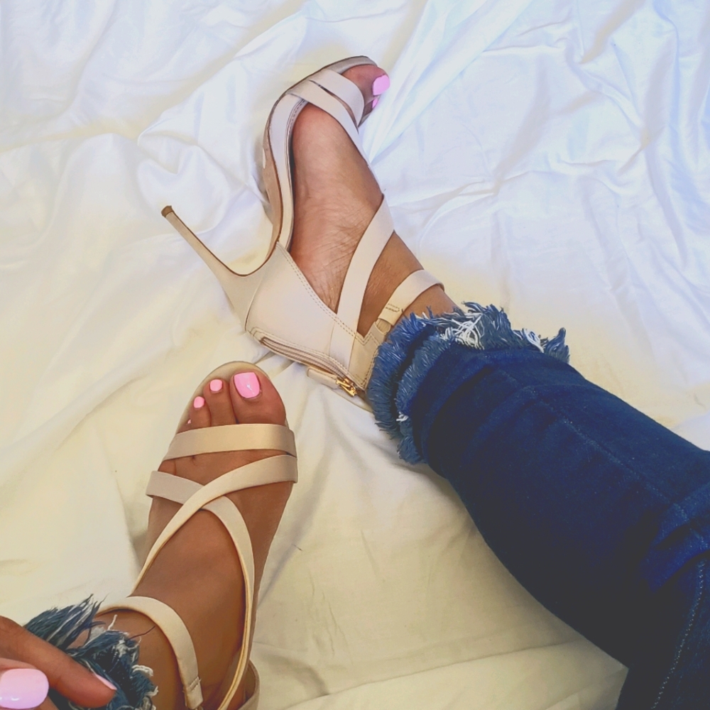Imagine Vince Camuto nude heels